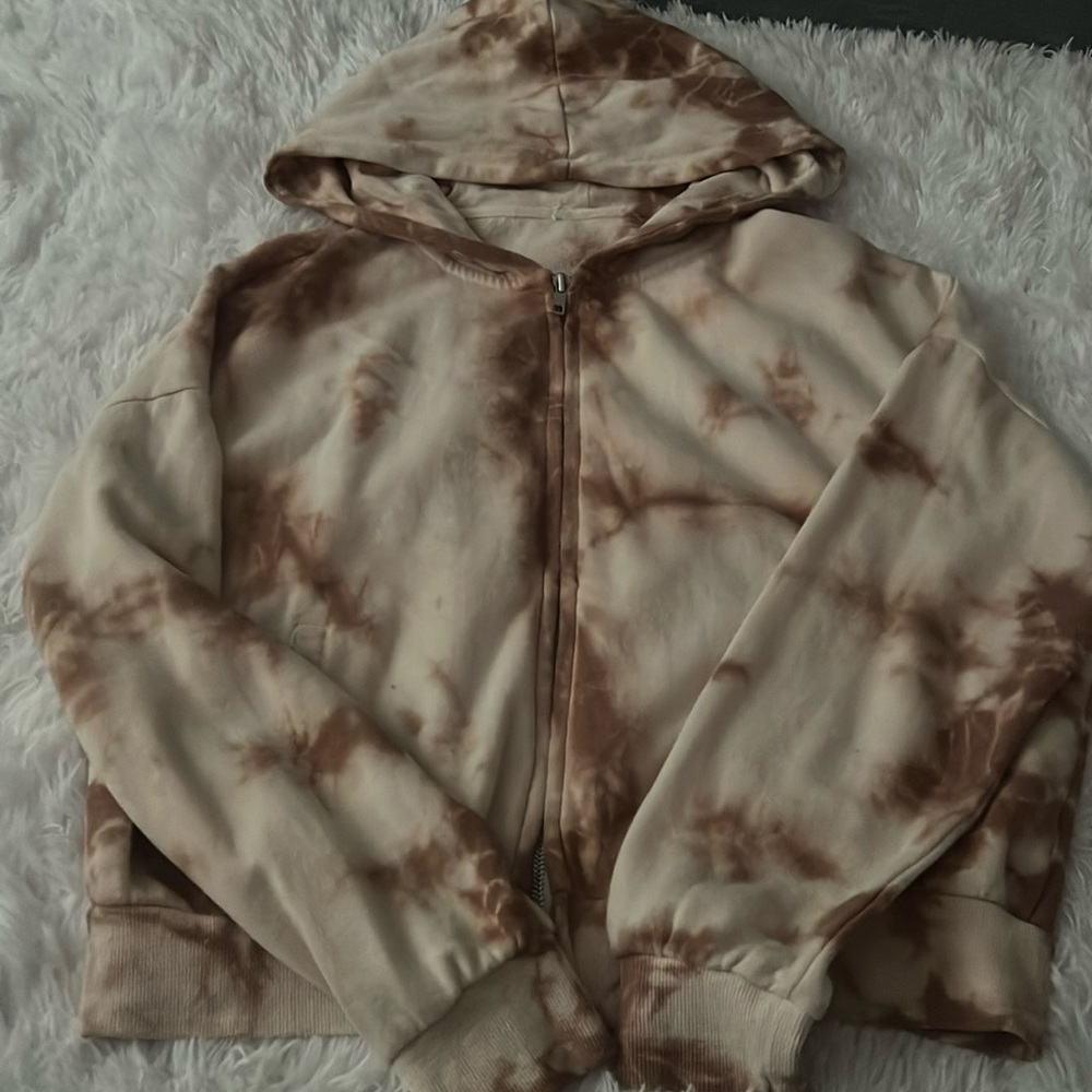 Garage zip up sweatshirt. Perfect condition and only worn a couple times.